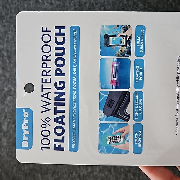 DRYPRO WATERPROOF FLOATING POUCH FOR PHONES - Picture 4 of 4